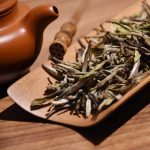 Máy chiết rót cân bán tự động cho lá trà